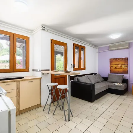 Beautiful In With Wifi Apartment